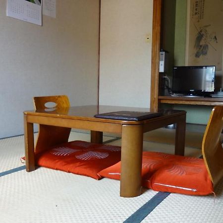 Yoneyamakan Hotel Kuszacu Kültér fotó